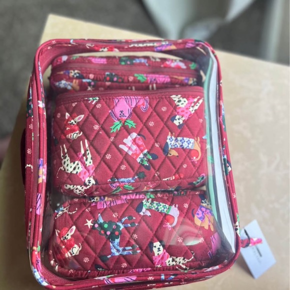 Vera Bradley Quilted Cosmetic Bag Red Floral Paisley Pattern  Vera Bradley Red Quilted Cosmetic Bag Collection